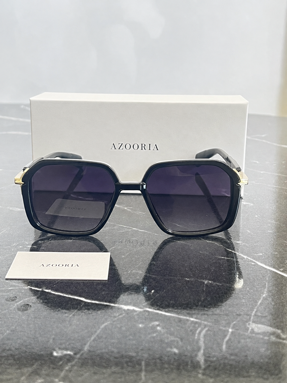 MONARCH BLACK